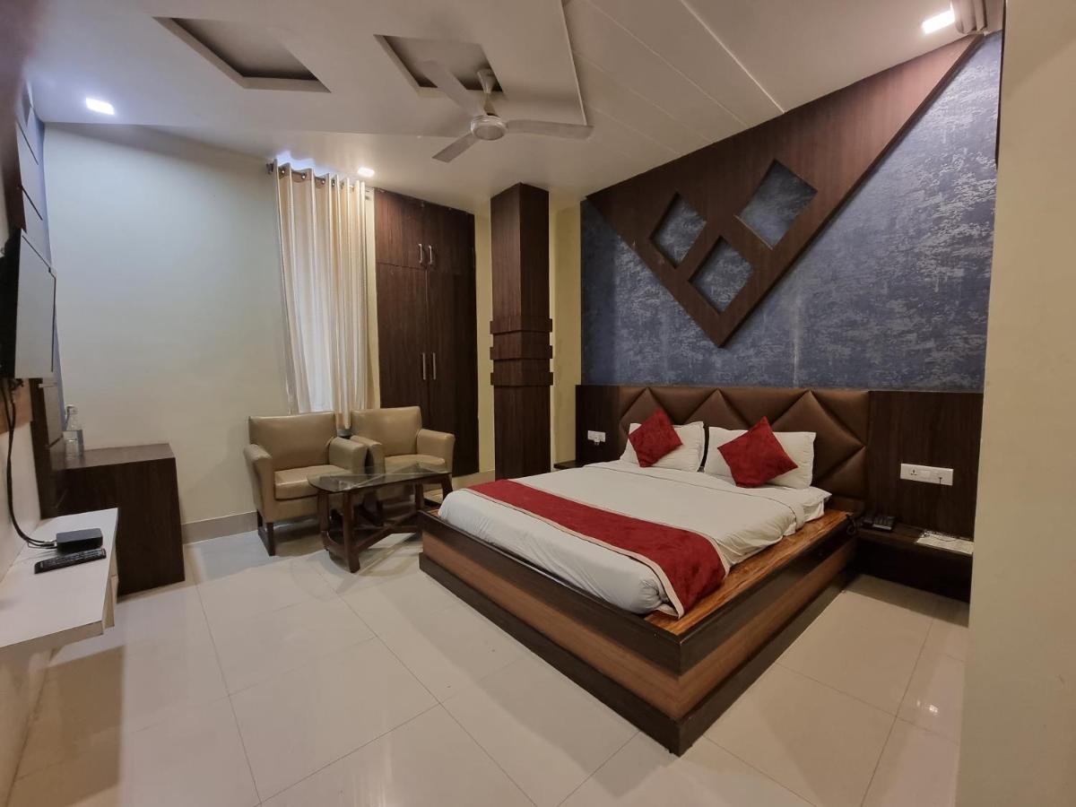 Hotel Vitthal International, Prayagraj Bagian luar foto