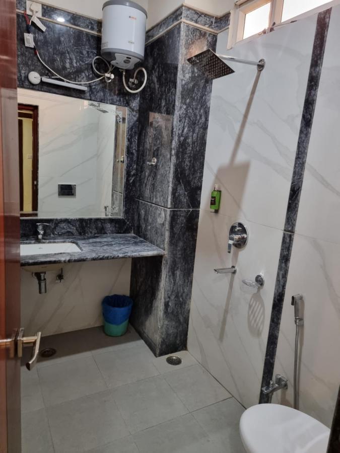 Hotel Vitthal International, Prayagraj Bagian luar foto