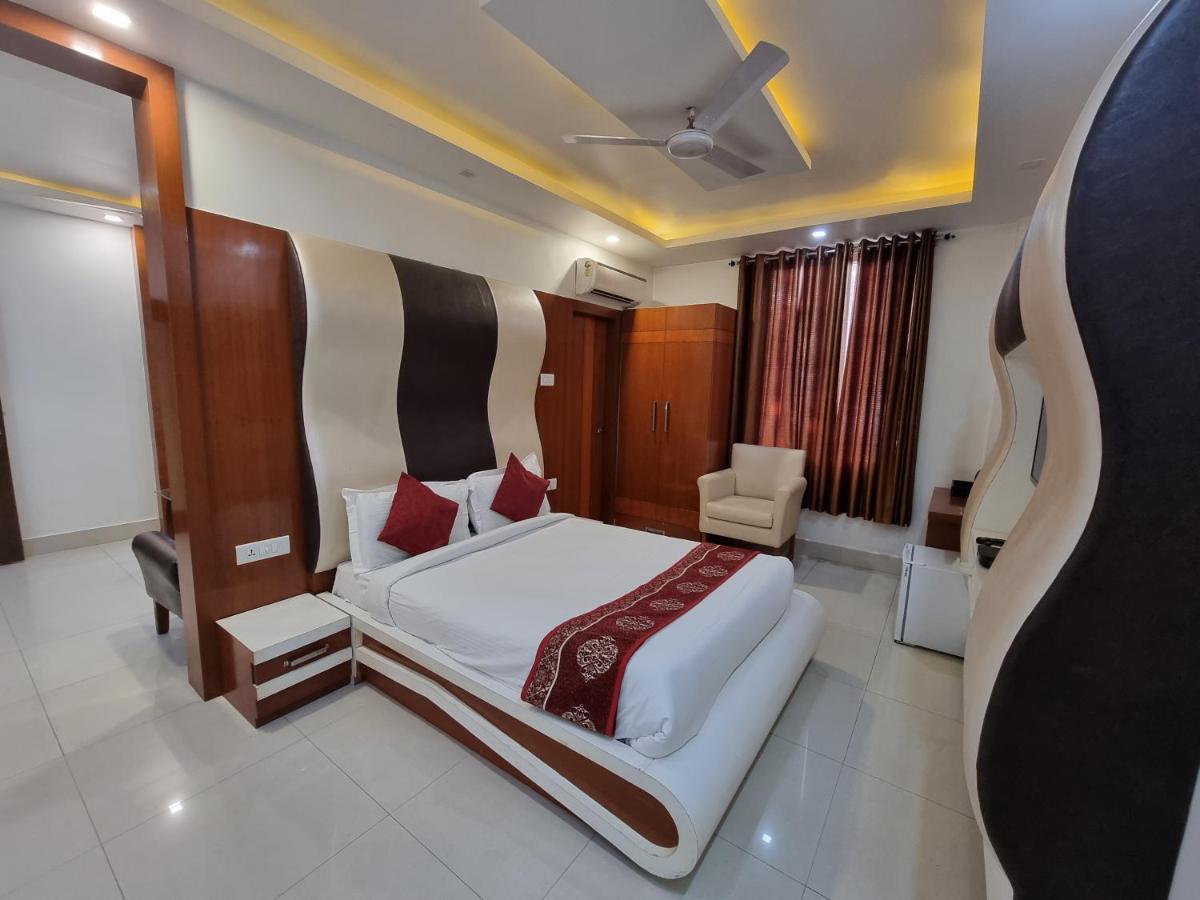 Hotel Vitthal International, Prayagraj Bagian luar foto