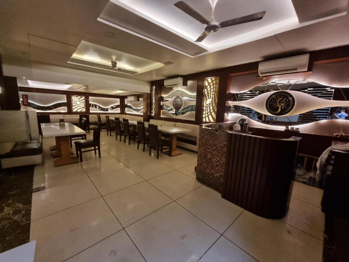 Hotel Vitthal International, Prayagraj Bagian luar foto