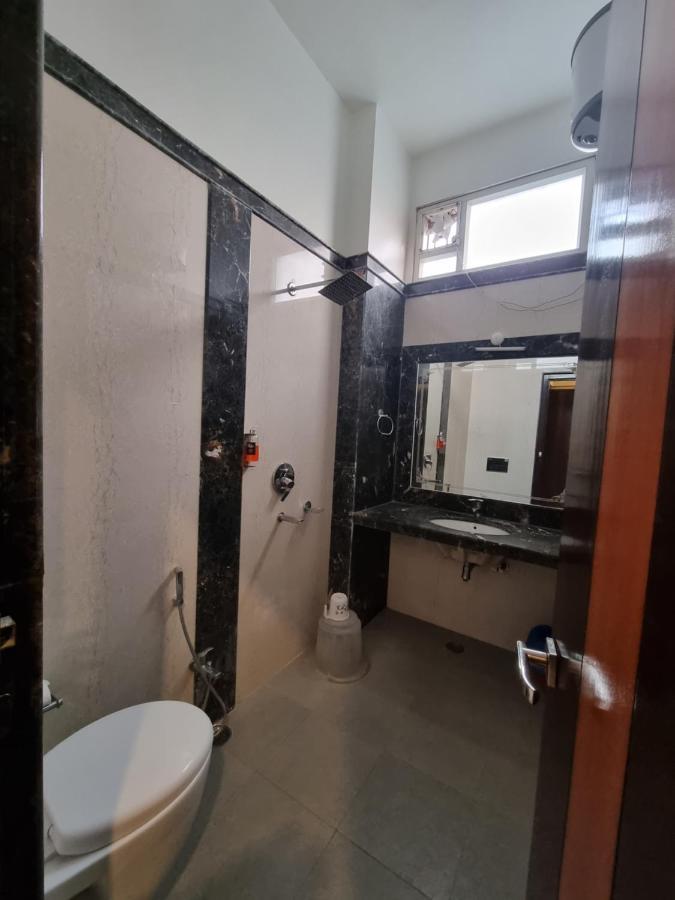 Hotel Vitthal International, Prayagraj Bagian luar foto